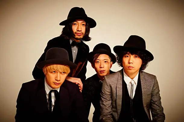 THE BAWDIES