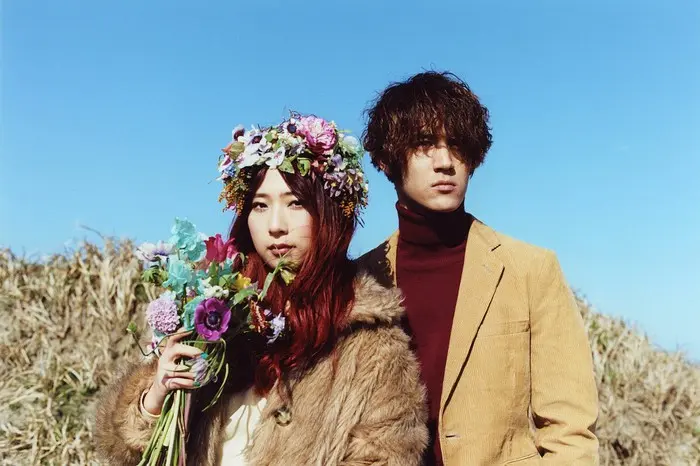 GLIM SPANKY