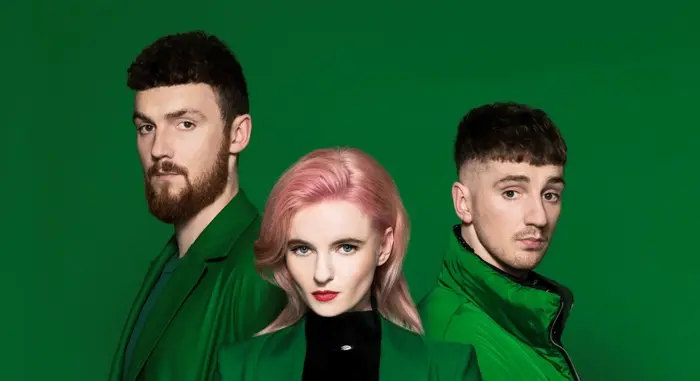 CLEAN BANDIT