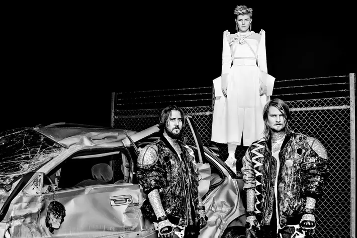 RÖYKSOPP & ROBYN（公演中止）