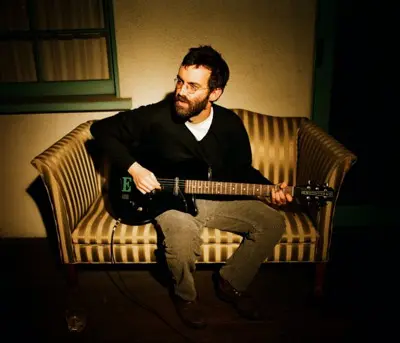 EELS、オフィシャル・サイトで3曲入り無料EPを配布中。
