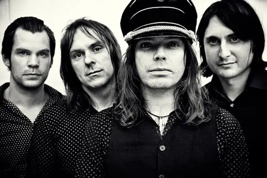 ex.THE HELLACOPTERSのNicke率いるIMPERIAL STATE ELECTRIC、初来日の東名阪クアトロ・ツアーを開催