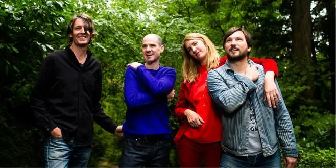 STEPHEN MALKMUS & THE JICKS、1/8リリースのニュー・アルバム『Wig Out At Jagbags』の全曲試聴をフル公開。新曲MVも公開中