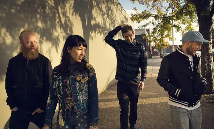 LITTLE DRAGON、最新アルバム『Nabuma Rubberband』より「Pretty Girls」の Mikky Ekkoによるリミックス・ヴァージョンの音源を公開