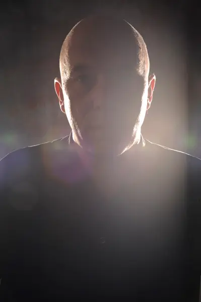 Adrian Sherwood、4月に東名阪にて来日公演の開催が決定。東京公演に"にせんねんもんだい"の出演も決定