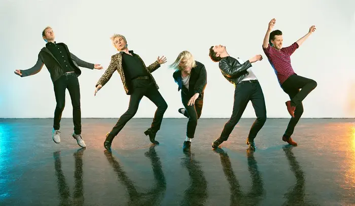 FRANZ FERDINAND、米ネット局で披露したAngel Olsenの「Shut Up Kiss Me」カバー音源公開