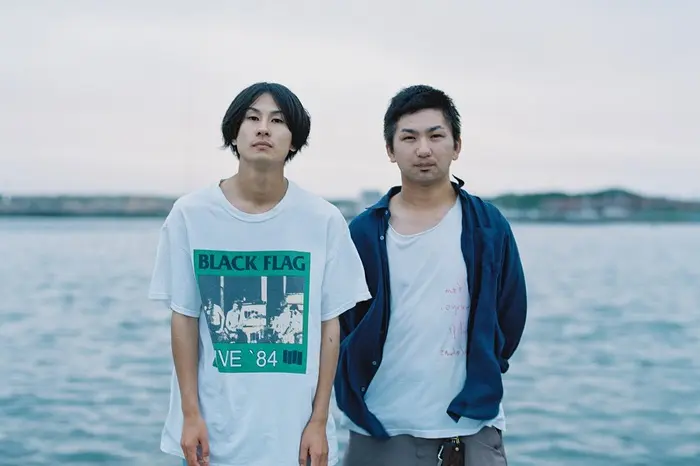 灰色ロジック、最新作『see the sea -prologue-』よりライヴ定番曲「ナイトトレイン」MV公開