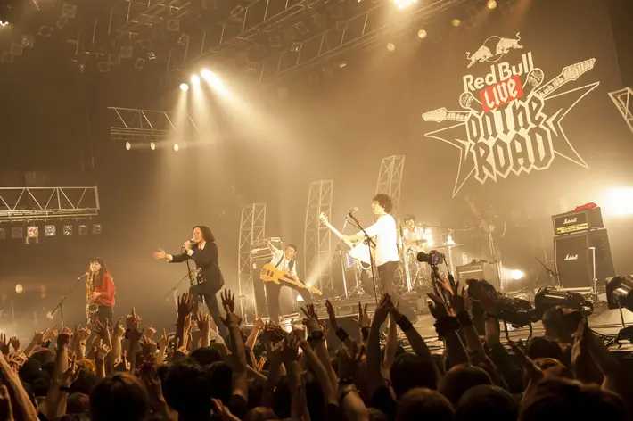 CRACK BANQUET、6/1にドキュメンタリー映像"The Way We Banquet"の上映会を開催決定。Red Bull Live on the Road 2012の優勝～昨年末の初ワンマン公演までを約26分に集約