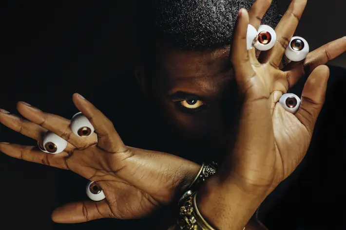 FLYING LOTUS、10/7にリリースするニュー・アルバム『You're Dead』のトレーラー映像公開。Angel Deradoorian（DIRTY PROJECTORS）、SNOOP DOGGら参加