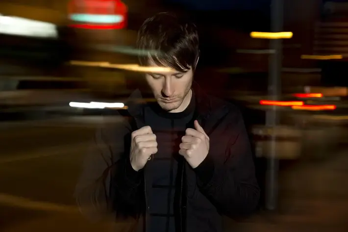 フジロックで来日するOWL CITY、7/10にニュー・アルバム『Mobile Orchestra』リリース決定