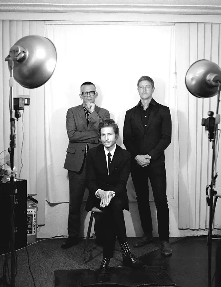 INTERPOL、独仏TV番組"The Ghost Session"にて披露した「The Rover」、「Evil」オフィシャル・ライヴ映像公開。11/16「Untitled」プレミア公開も