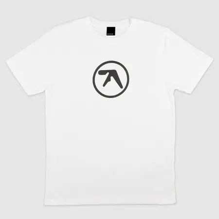 tshirt_white.jpg