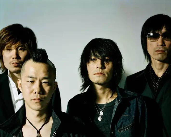 THEE MICHELLE GUN ELEPHANT、2/1 19時から"WORLD CHICKEN ZOMBIES TOUR/1998.2.1/AKASAKA BLITZ"の4Kアップコンバート映像をプレミア公開